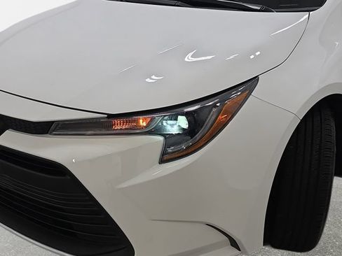 Certified 2024 Toyota Corolla LE FWD image 27