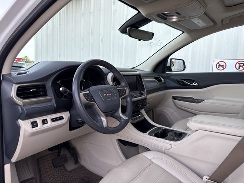 Used 2020 GMC Acadia Denali w/ Denali Ultimate Package image 15