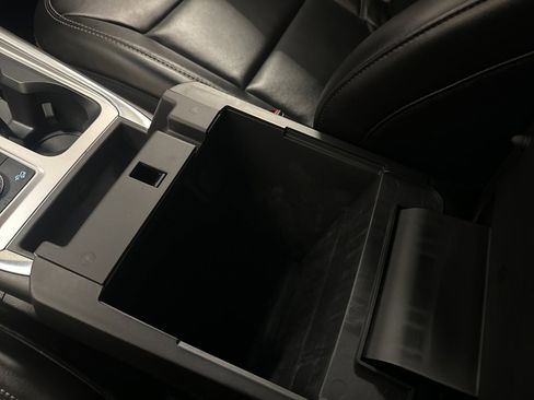 Certified 2023 Ford Explorer XLT w/ Equipment Group 202A image 17