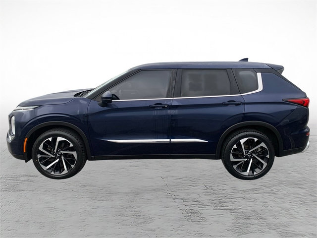 Used 2022 Mitsubishi Outlander SE AWD/4WD image 5