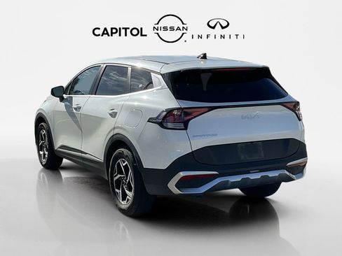 Used 2024 Kia Sportage LX image 7