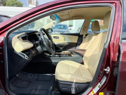 Used 2015 Toyota Avalon XLE FWD image 11