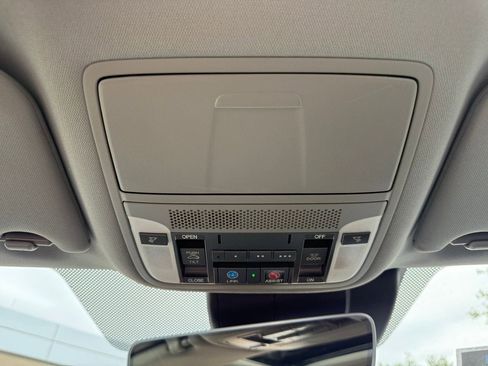 Used 2016 Acura TLX V6 w/ Technology Package image 17