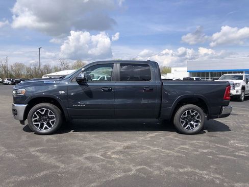 New 2026 RAM 1500 Laramie AWD/4WD image 11