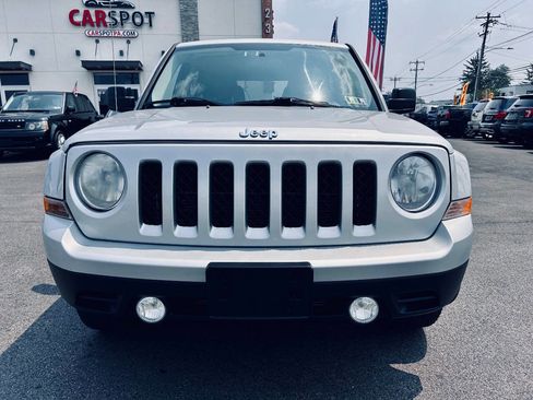 Used 2011 Jeep Patriot Latitude image 9