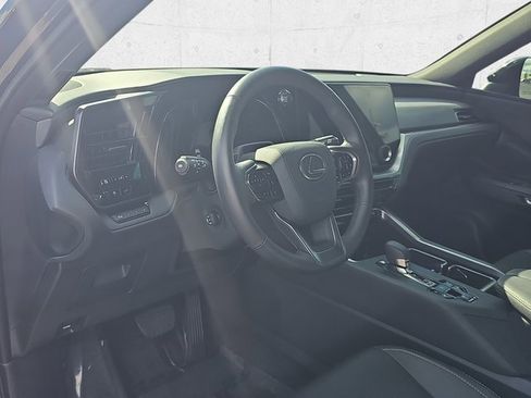 Used 2025 Lexus TX 350 350 Premium image 19