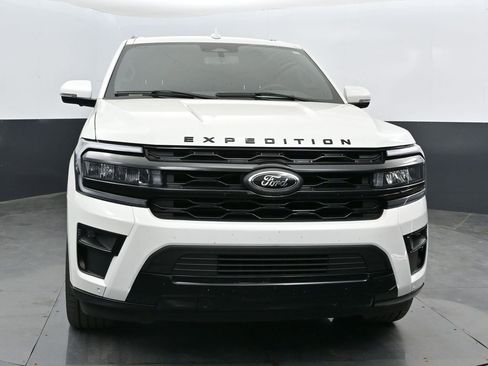 Used 2024 Ford Expedition Max Limited AWD/4WD image 5