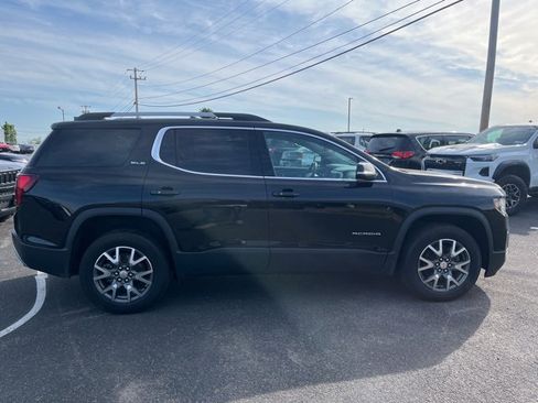 Used 2023 GMC Acadia SLE w/ Driver Convenience Package image 6