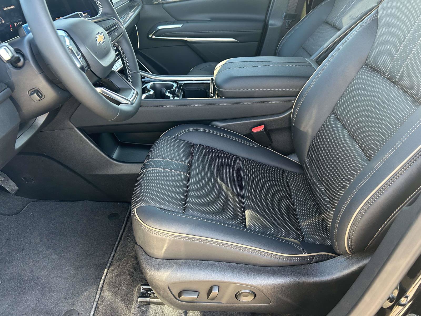 New 2026 Chevrolet Traverse High Country AWD/4WD image 19