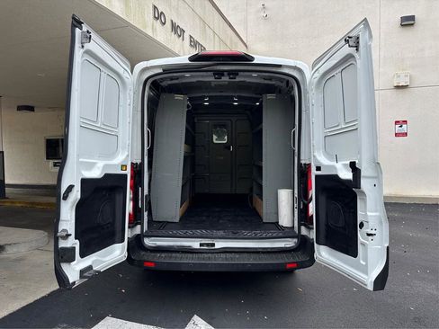 Used 2019 Ford Transit 250 148 Medium Roof RWD image 12