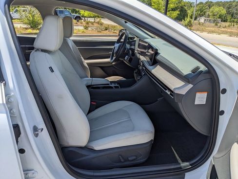 Used 2024 Hyundai Sonata SEL FWD image 41