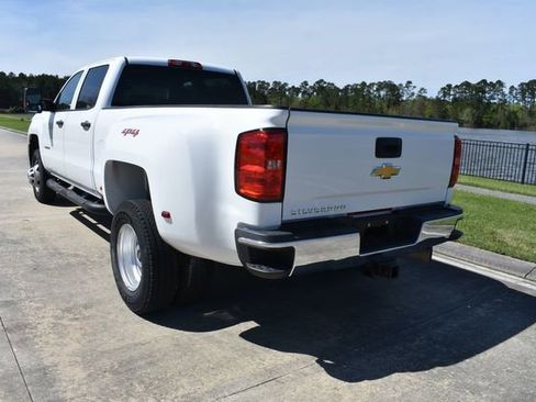 Used 2019 Chevrolet Silverado 3500 W/T w/ WT Convenience Package image 4