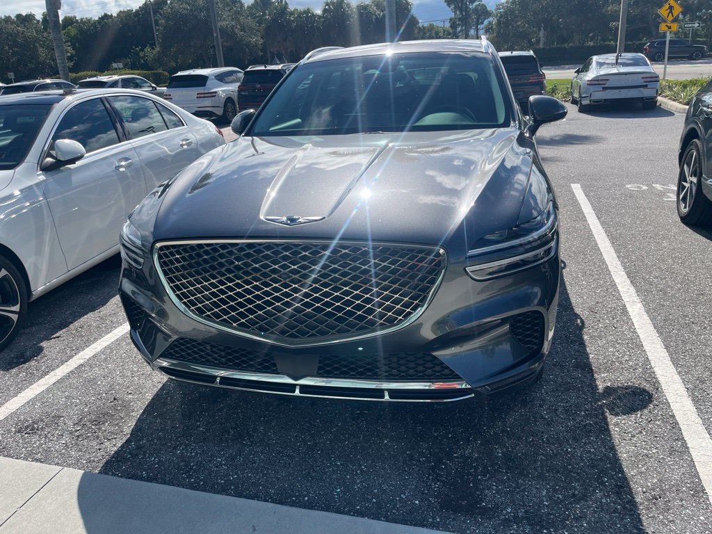 Used 2024 Genesis GV70 2.5T w/ Advanced Package AWD/4WD image 2