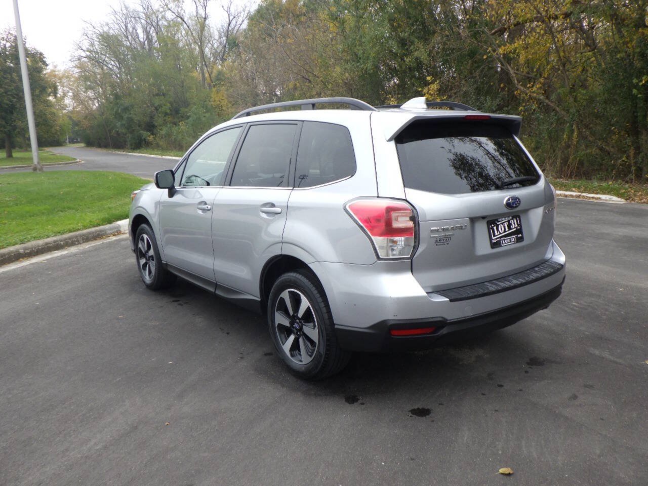 Used 2018 Subaru Forester 2.5i Limited w/ Popular Package #3B AWD/4WD image 3