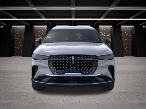 New 2026 Lincoln Nautilus Premier AWD/4WD image 6