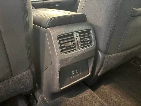Used 2022 Nissan Rogue SV AWD/4WD image 27