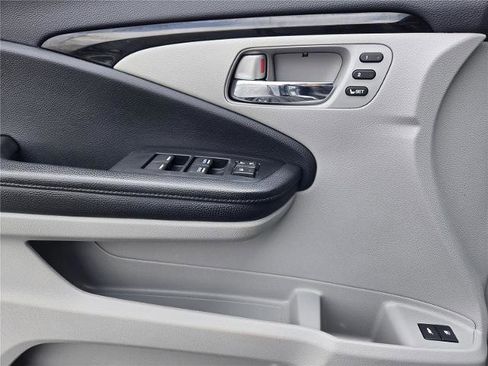 Used 2021 Honda Pilot Touring image 21