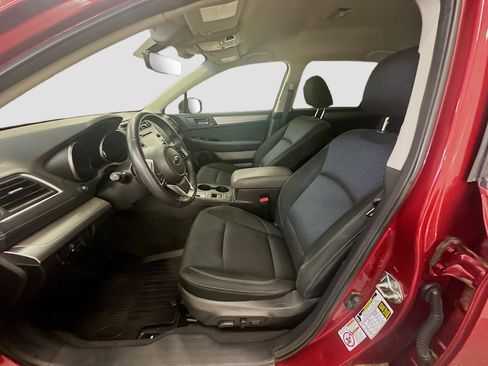 Used 2019 Subaru Outback 2.5i Premium AWD/4WD image 13
