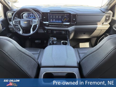 Used 2023 Chevrolet Silverado 1500 LTZ AWD/4WD image 8