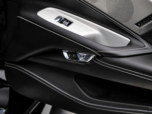 Used 2023 Chevrolet Corvette Z06 image 94