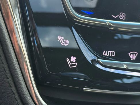 Used 2014 Cadillac CTS Luxury image 19