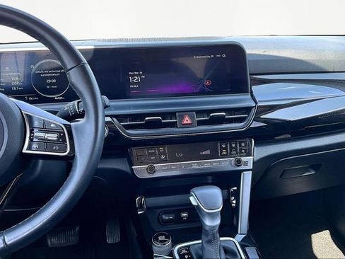 Used 2024 Kia Seltos S FWD image 6