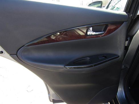 Used 2015 INFINITI QX50 Journey w/ Premium Package image 31