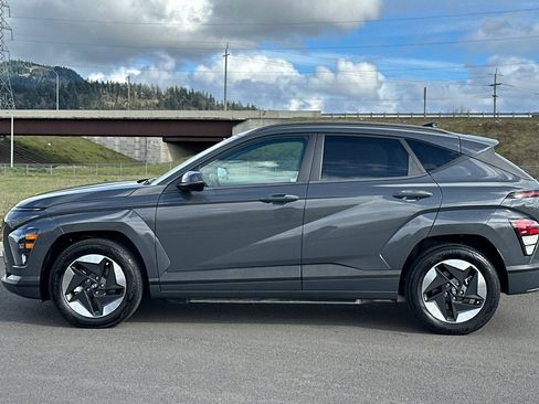Used 2024 Hyundai Kona SEL image 6