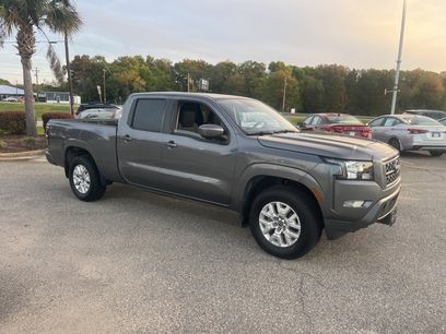 Used 2023 Nissan Frontier SV w/ Technology Package