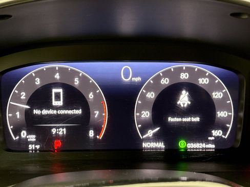 Used 2022 Honda Civic Sport Touring image 9