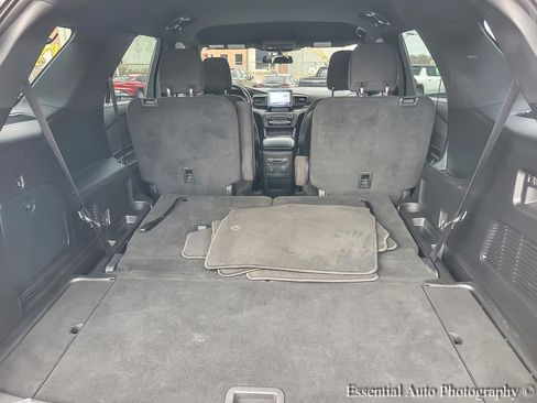Used 2020 Ford Explorer XLT image 20