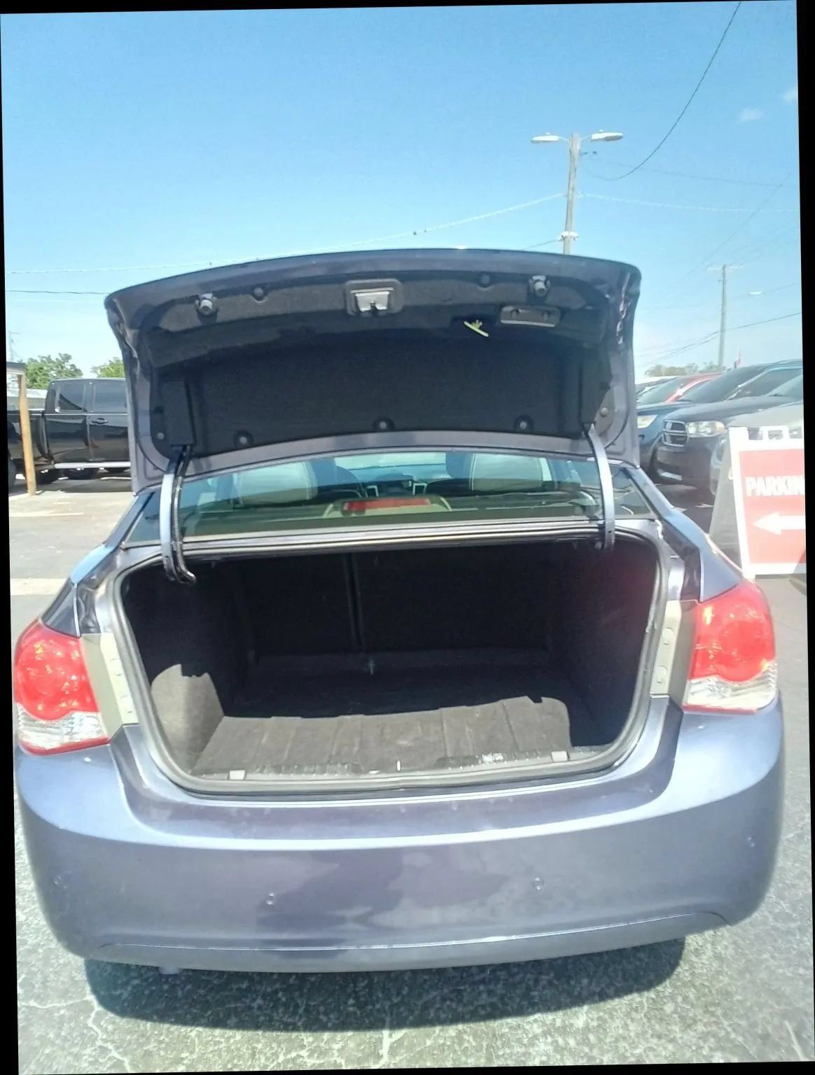 Used 2013 Chevrolet Cruze LTZ w/ Enhanced Safety Package FWD image 15