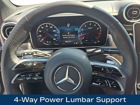 Used 2023 Mercedes-Benz GLC 300 4MATIC image 4