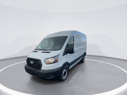 New 2026 Ford Transit 250 148 Medium Roof RWD image 4