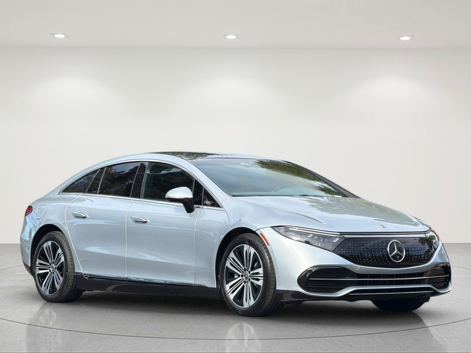 Used 2024 Mercedes-Benz EQS 450+ Sedan image 7