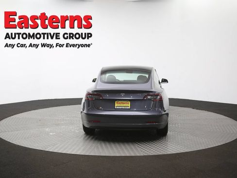 Used 2020 Tesla Model 3 Standard Range Plus RWD image 31