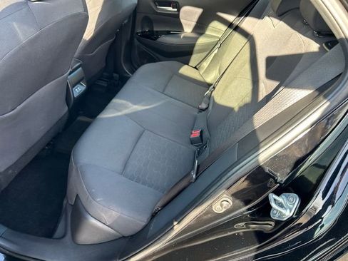 Certified 2023 Toyota Corolla SE image 29