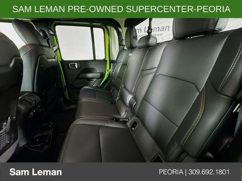 Used 2025 Jeep Gladiator Sport AWD/4WD image 23
