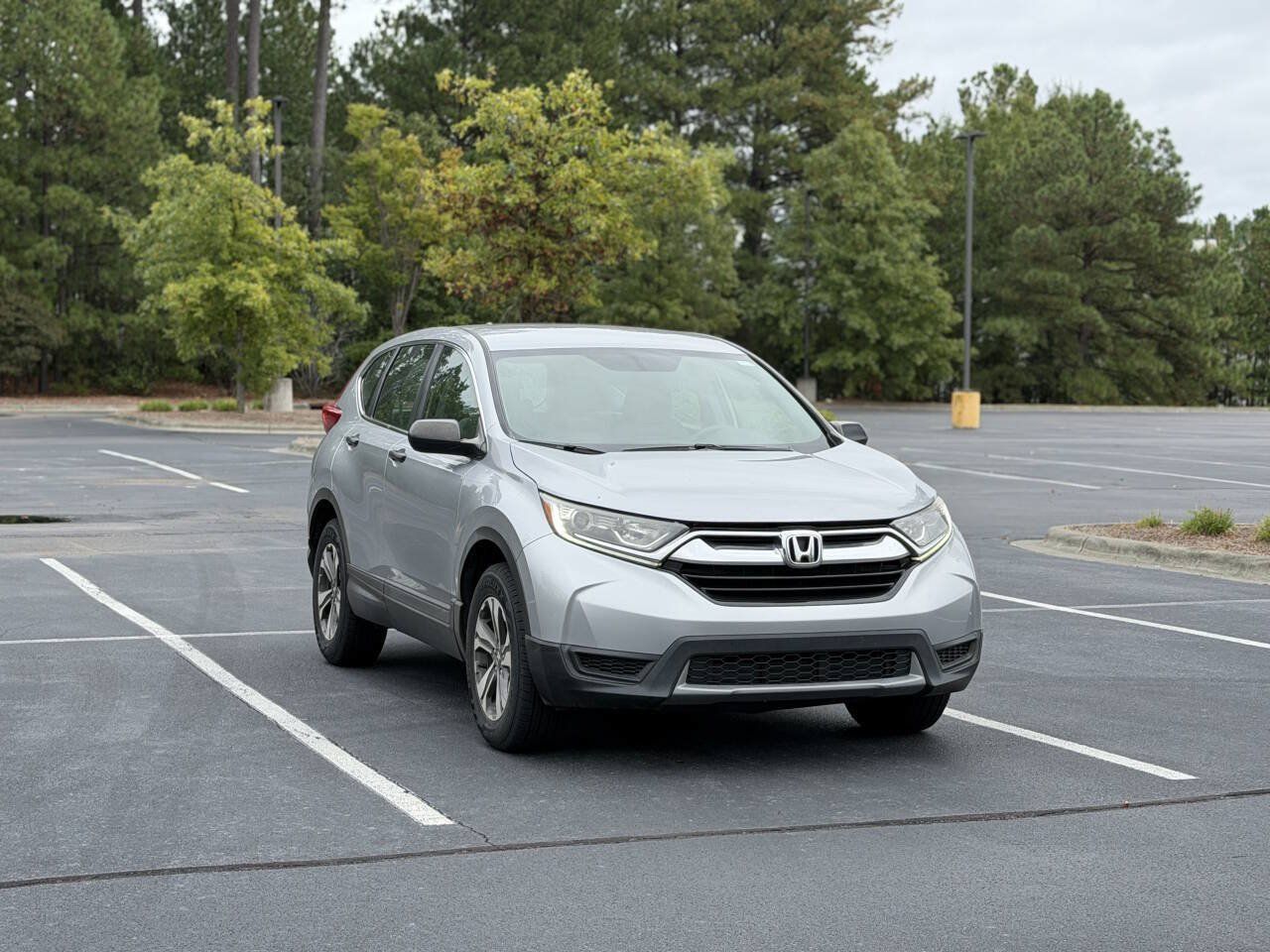 Used 2019 Honda CR-V LX image 1