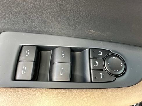 New 2026 Buick Enclave Preferred w/ Power Package FWD image 21