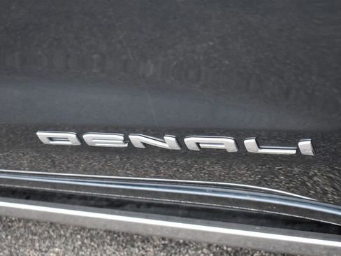 Used 2021 GMC Sierra 1500 Denali w/ Denali Ultimate Package AWD/4WD image 14