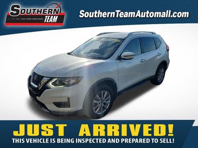 Used 2018 Nissan Rogue SV