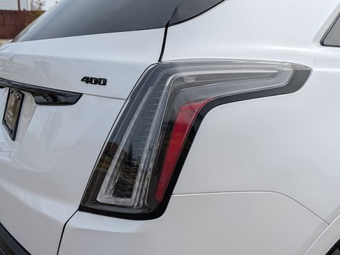 New 2026 Cadillac XT5 Sportv w/ LPO, Onyx Lite Package AWD/4WD image 15