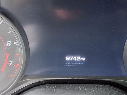 Used 2022 Chevrolet Camaro ZL1 RWD image 15