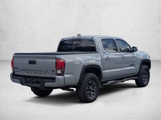 Used 2021 Toyota Tacoma SR5 w/ Trail Edition AWD/4WD video 3