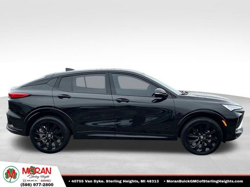 Used 2024 Buick Envista Sport Touring FWD image 6