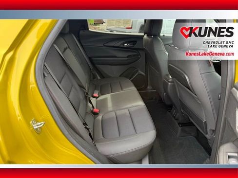 Used 2023 Chevrolet TrailBlazer RS w/ Sun and Liftgate Package image 16