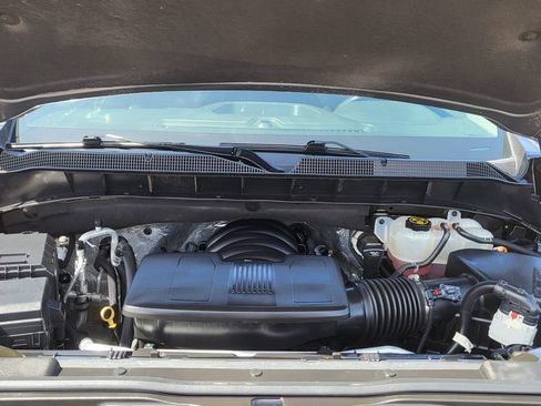 Used 2020 Chevrolet Silverado 1500 LT Trail Boss AWD/4WD image 40