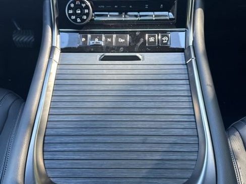 New 2026 Nissan Armada PRO-4X w/ Captain's Chari Seat Package image 12