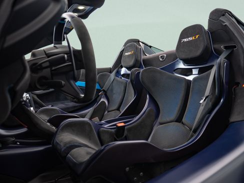 Used 2022 McLaren 765LT RWD image 10